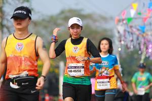 BIB: 192, 45232, 442
                            <button type="button" onclick="openModal(9906037)" class="btn btn-primary btn-sm float-right btn-popup" data-toggle="modal" data-target=".modal-high-quality">
                        <i class="fas fa-shopping-cart"></i> Add to Cart
                    </button>
                                            <button type="button" onclick="isThisMe(9906037, true)" class="btn btn-success btn-sm float-right btn-popup btn-isme hidden" data-toggle="tooltip" data-placement="bottom" title="นี่คือรูปของคุณใช่ไหม คลิกที่นี่เพื่อเอาเข้าอัลบั้ม">
                        <i class="fas fa-plus"></i> Add to album
                    </button>
                    <button type="button" onclick="isThisMe(9906037, false)" class="btn btn-warning btn-sm float-right btn-popup btn-isnotme hidden">
                        <i class="fas fa-ban"></i> Remove from album
                    </button>